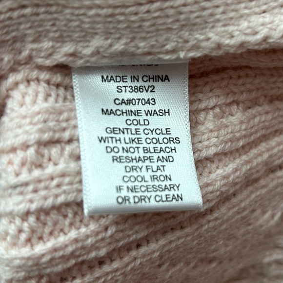 Jessica Simpson Light Pink Cable Knit Cardigan with Cream Lace Collar Valentines - Picture 9 of 10